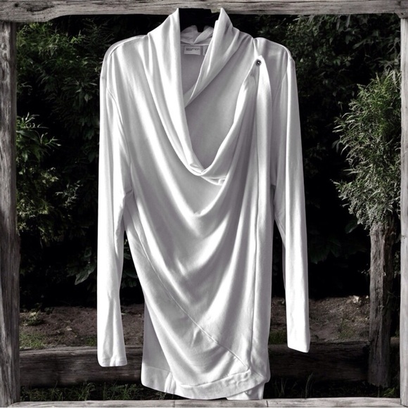 Chico’s Zenergy 2-in-1 Cardigan Jacket | White | Size 2 (L/12) | NWOT - Picture 8 of 12